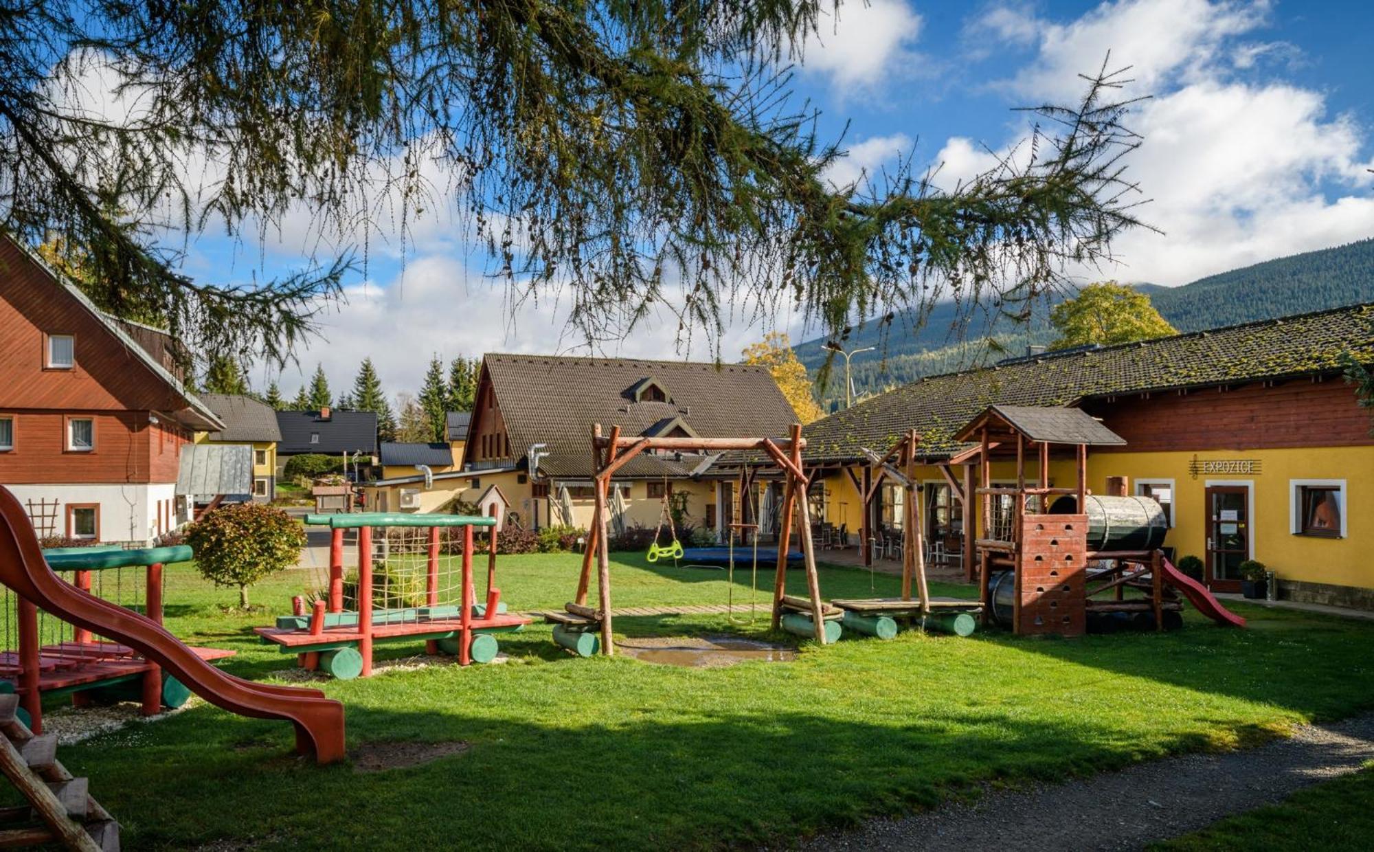 Hotel Horsky Skiland Ostružná