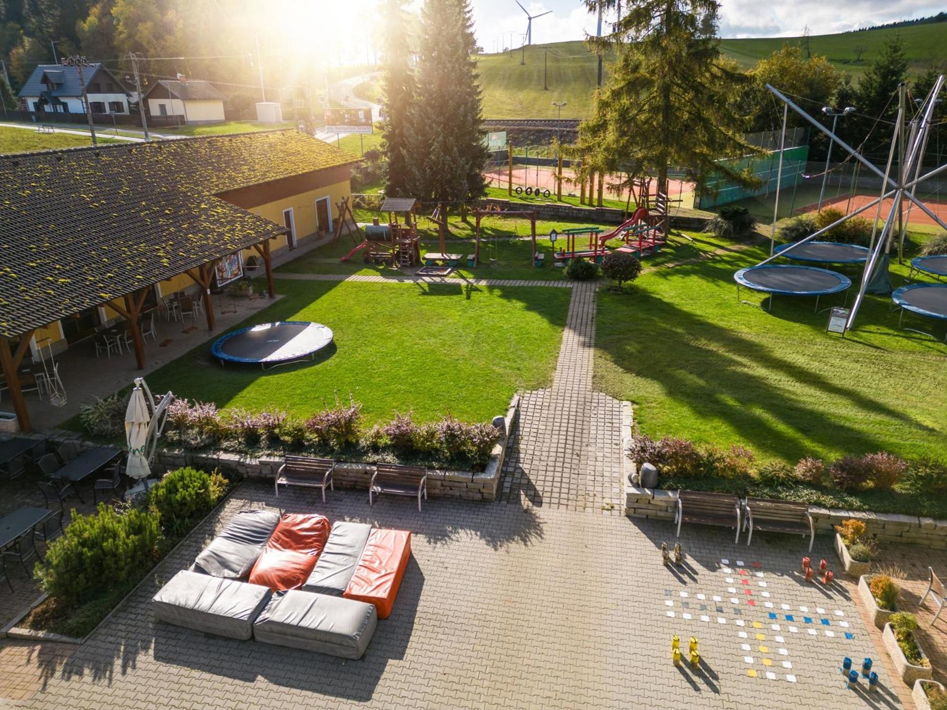 Horsky Skiland Hotel